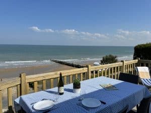 terrasse-chalet-familial-camping-de-la-plage-houlgate
